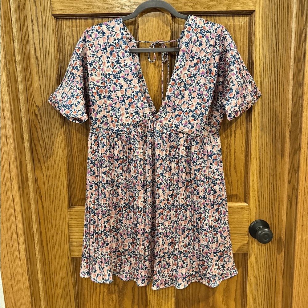 Lulu’s Express Yourself Blush Pink Floral Print Satin Babydoll Dress. Size Small - Picture 7 of 14